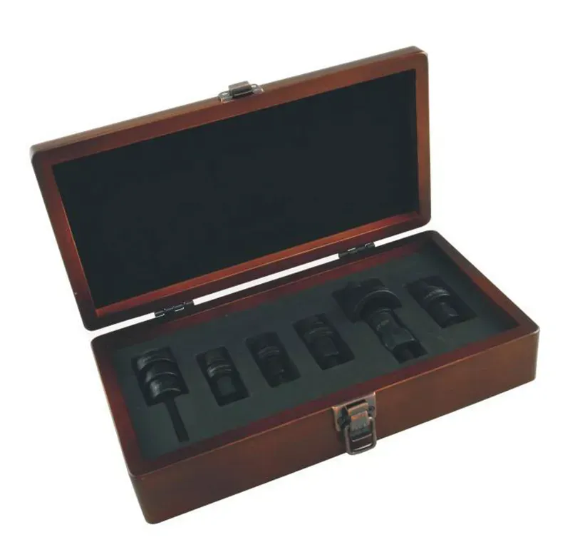 2020 Giant Maestro Bearing Service 6+1 Tool Kit in Black