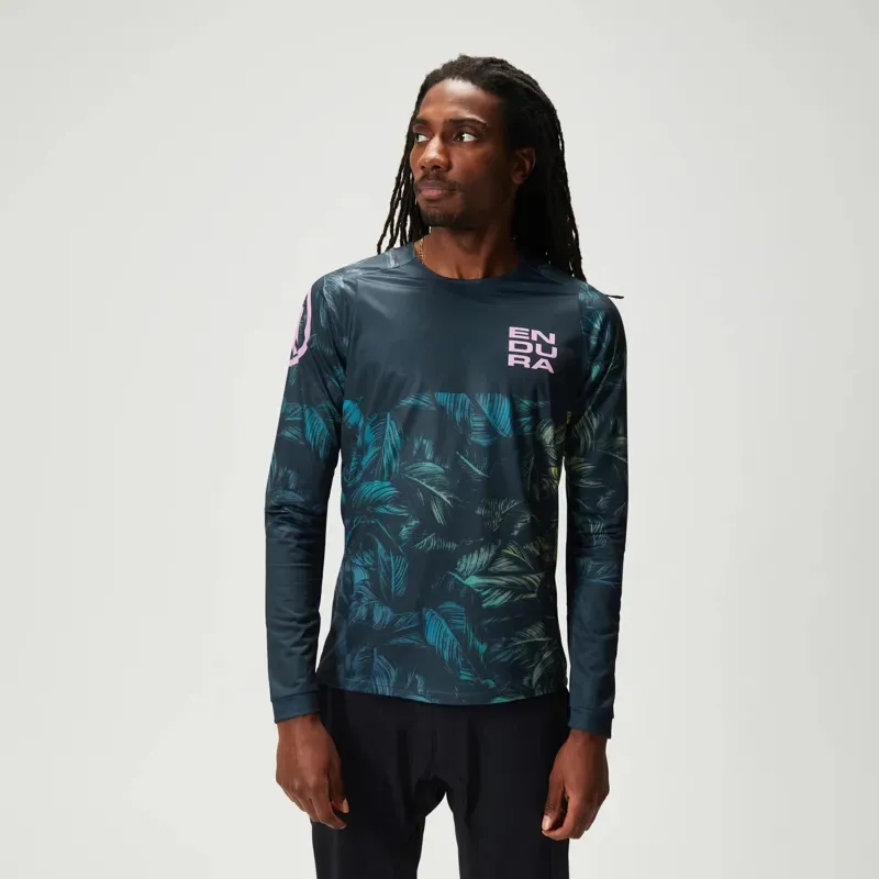 Endura Tropical Print LTD Long Sleeve Jersey in Grey