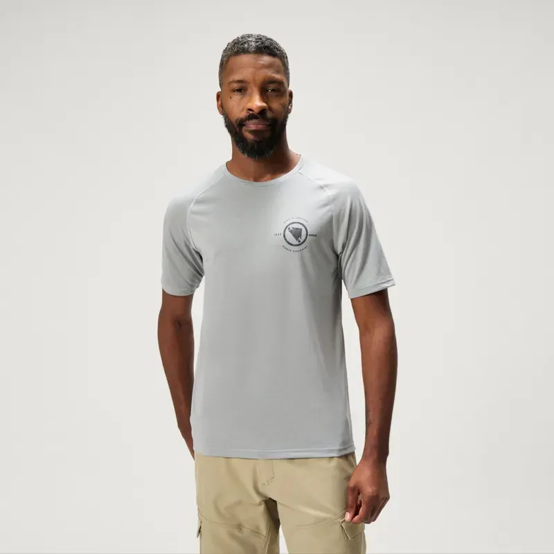 Endura Loop S/S Tech Tee in Dreich Gray-1