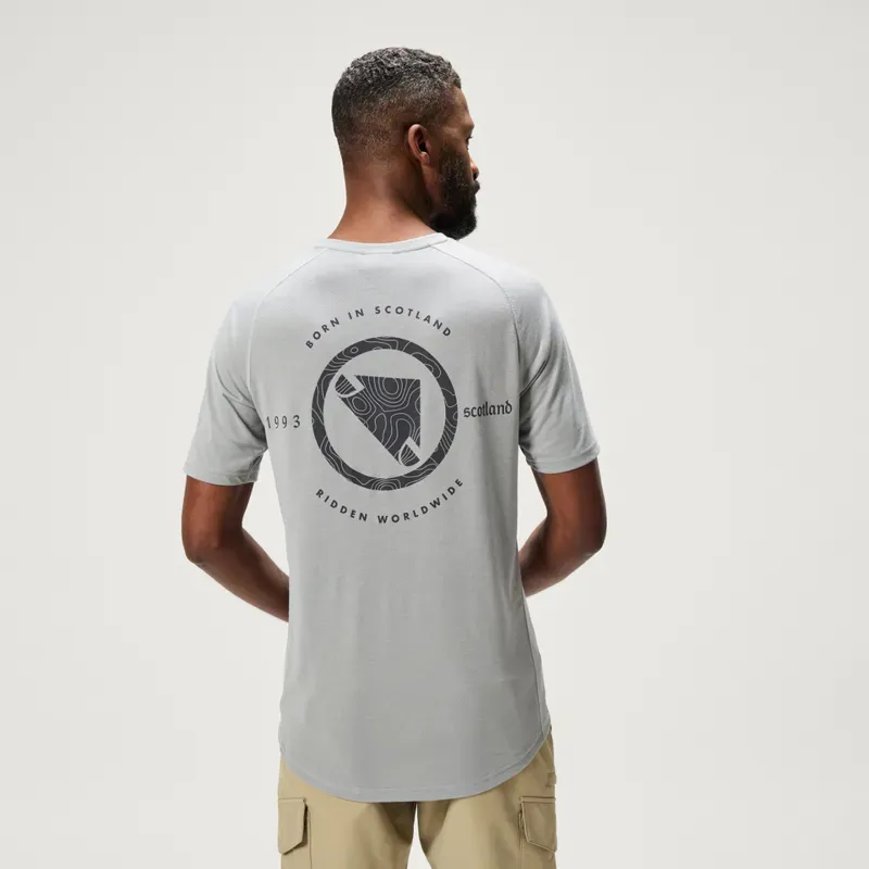 Endura Loop S/S Tech Tee in Dreich Gray-2