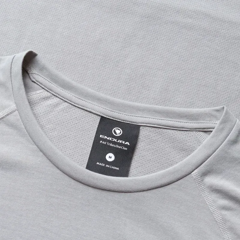 Endura Loop S/S Tech Tee in Dreich Gray-6