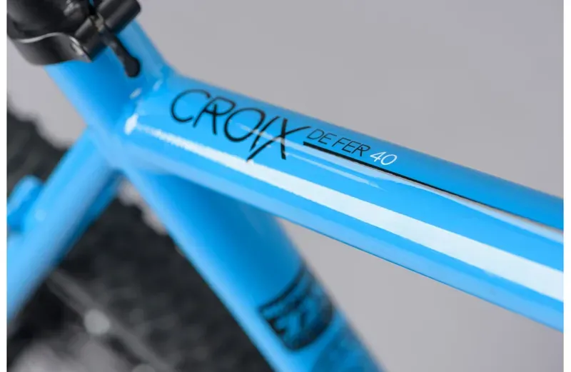 Genesis Croix De Fer 40 2023 Gravel Bike in Blue-8