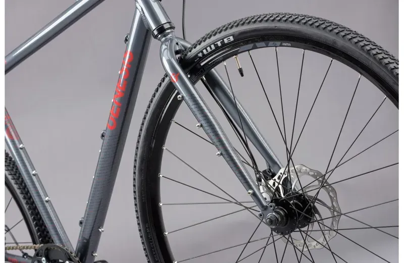 2021 Genesis Flyer Gravel Bike in Grey-6