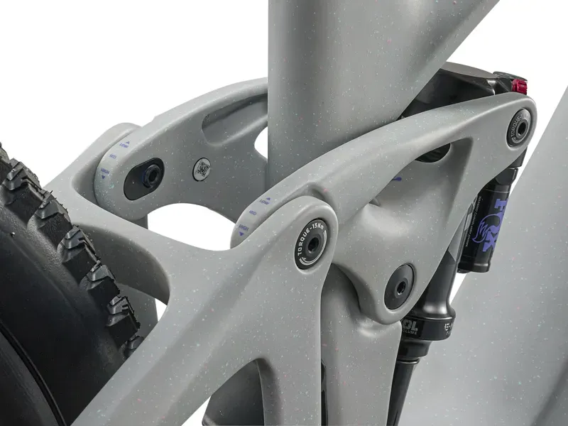 Giant Reign Advanced E+ 2 Electric Mountain Bike in Moon Dust-3