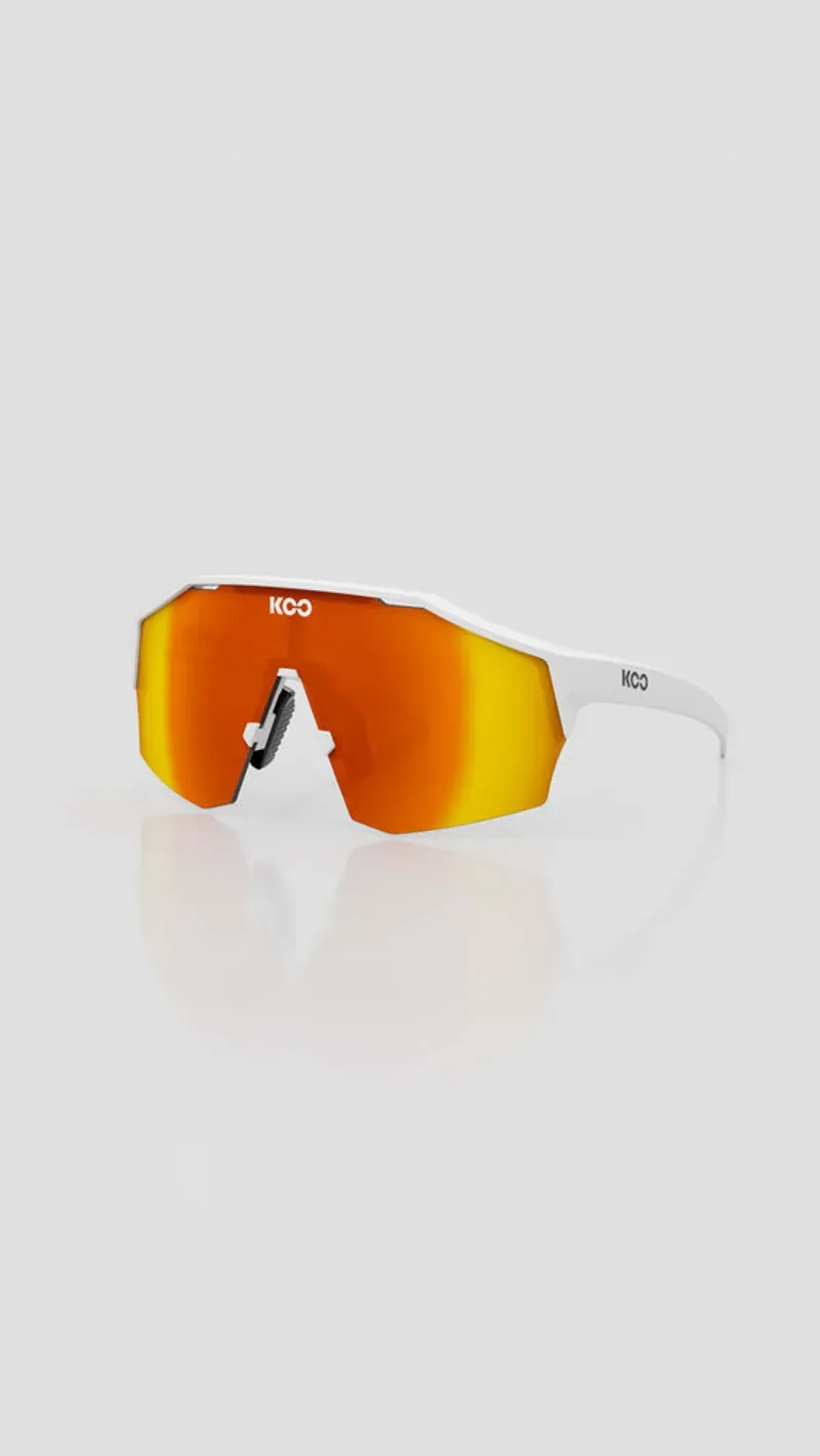 Koo Alibi Sunglasses in White Matt/Red Mirror
