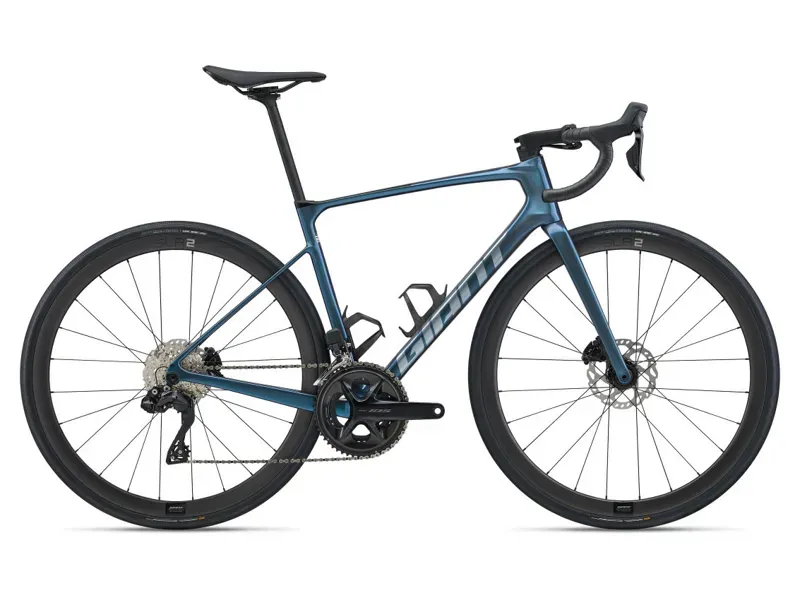 Giant Defy Advanced Road Bike In Gloss Ocean Twilight