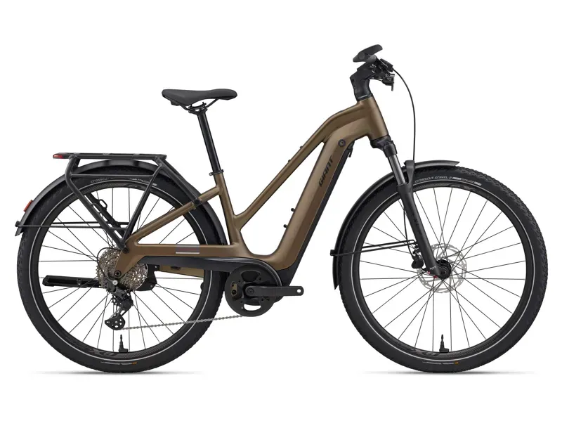 Giant Explore E+ 3 Stagger Electric Hybrid Bike in Pyrite Brown