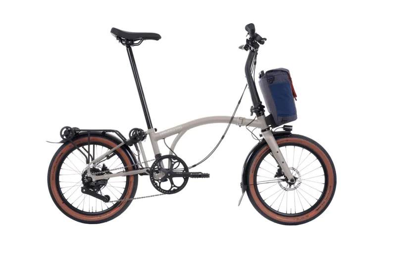 Brompton Electric G Line 4 Speed 2026 Folding Bike in Traildust White