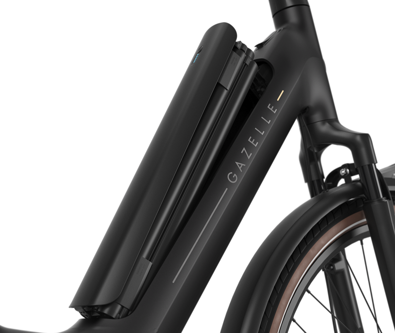 Gazelle Grenoble C8+ HMB 600Wh 2025 Low-Step Electric Hybrid Bike in Twilight Green-3