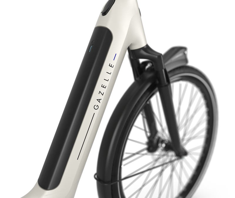 Gazelle Grenoble 3.0 C5 HMB 600Wh 2025 Low Step Electric Hybrid Bike in Ivory-1