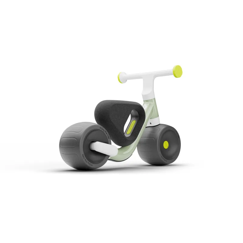 Woom WOW Self-Balancing Bike Soft Sprout-1