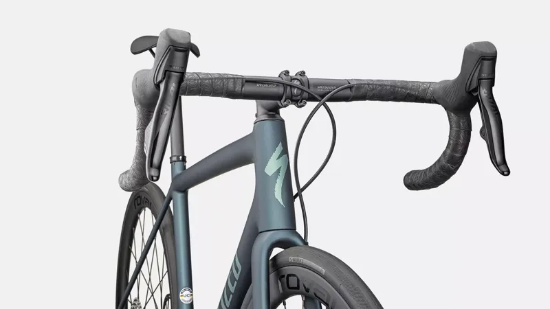 Specialized Aethos Expert Carbon Road Bike w/ Rival eTap AXS Groupset in Lake/Green-2