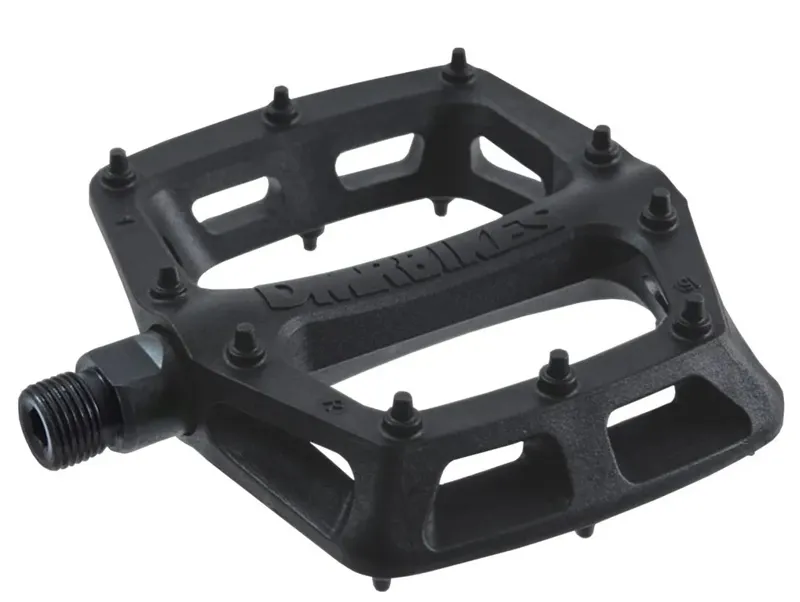 DMR V6 Flat Pedals in Black