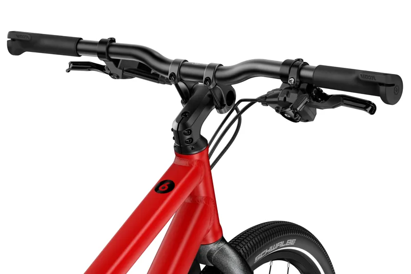 Woom Explore 6 Kids Bike in Red-2