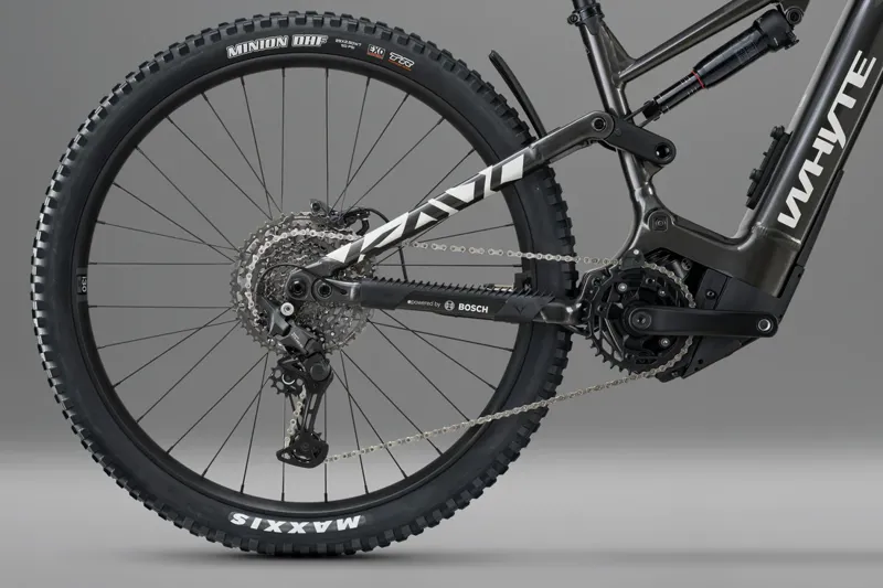 Whyte Kado S V1 Electric Mountain Bike in Gloss Dark Silver-2