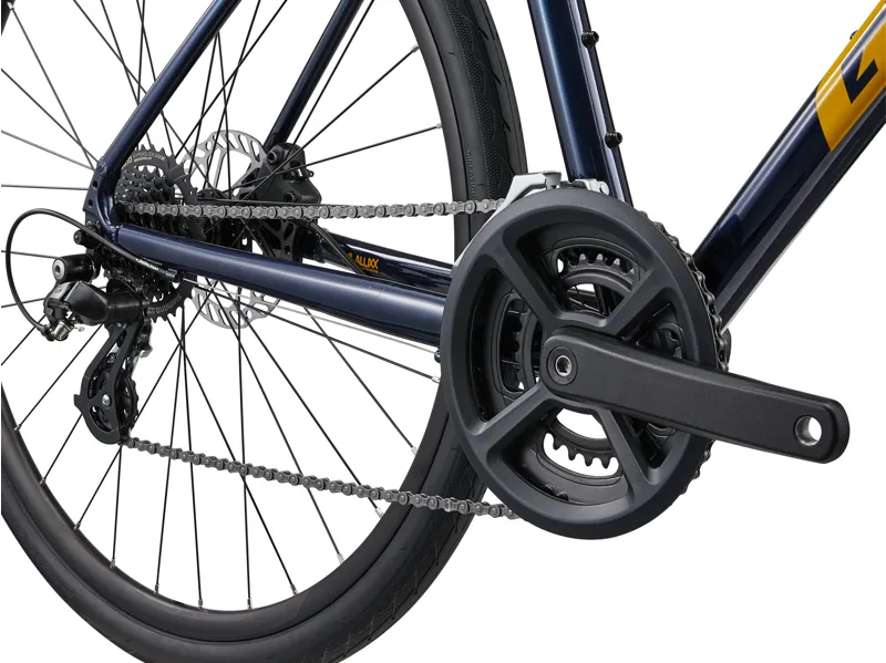 Giant Escape 3 Disc Hybrid Bike in Ultra Navy-1