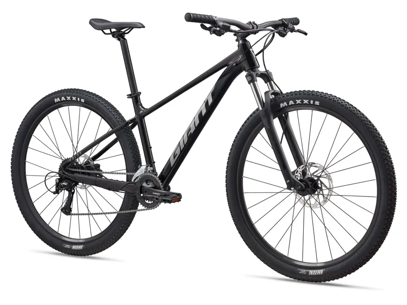 Giant Talon 3 27.5 Mountain Bike In Gloss Panther-1