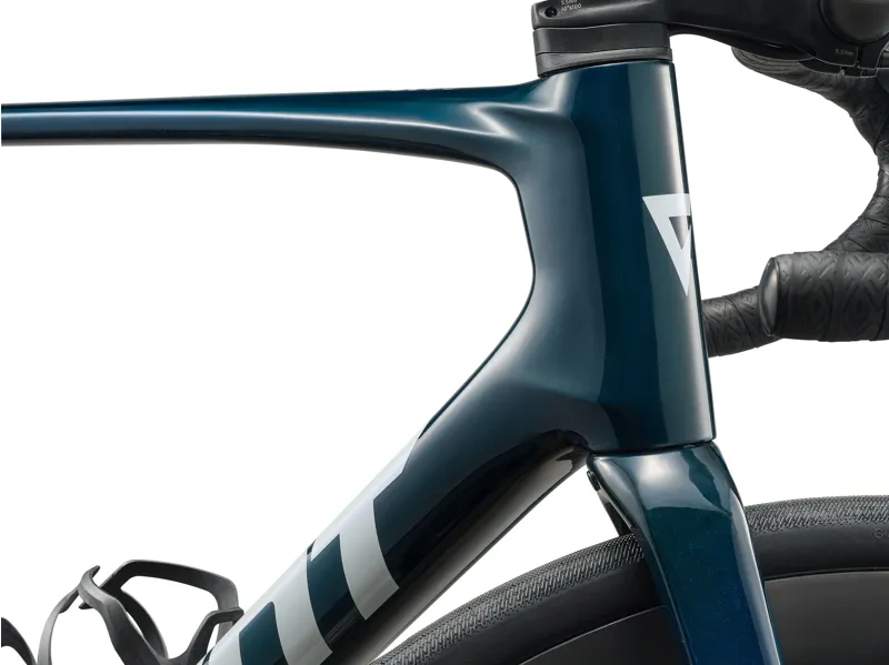 Giant Defy Advanced Pro 0 Road Bike in Mariana Blue-1