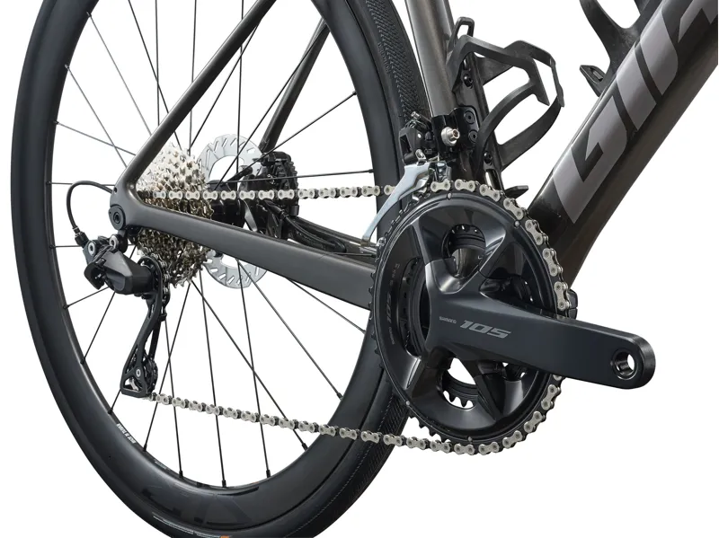 Giant Defy Advanced Pro 2 Road Bike in Stealth Chrome-2