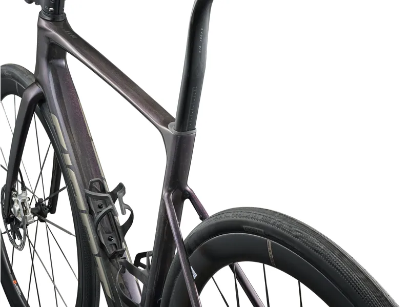 Giant Defy Advanced SL 0 Road Bike in Arctic Light/Chrome-3