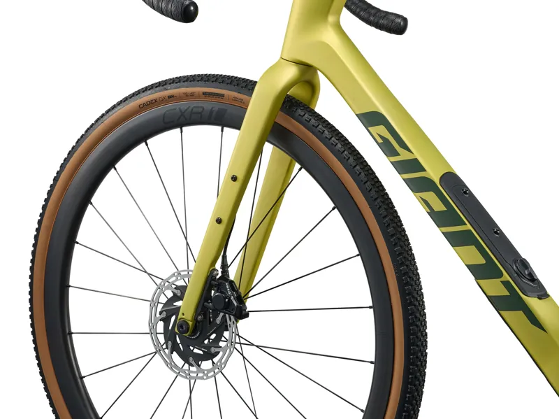 Giant Revolt Advanced Pro 0 Gravel Bike in Cyber Lime-2