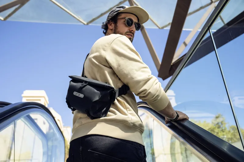 Ortlieb Velo-Sling 3L Bar Bag/Cross Body Bag in Black-1