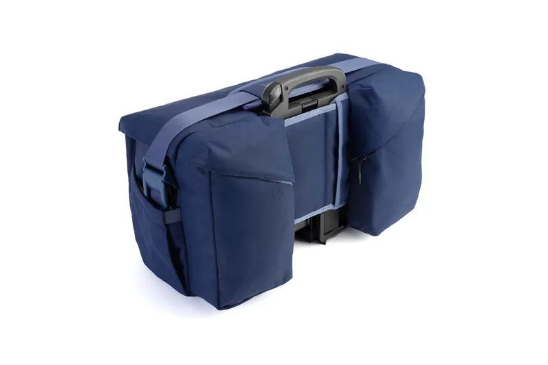 Brompton Electric Zip Bag Large 18 Litre in Navy-2
