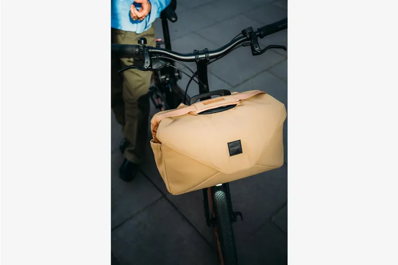 Brompton Electric Zip Bag Large 18 Litre in Sand