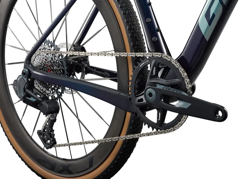 Giant Revolt Advanced SL 2 Gravel Bike in Deep Lagoon-4