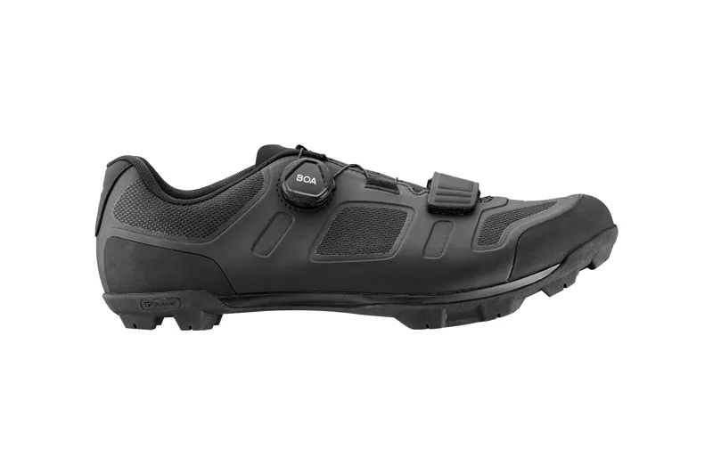 Giant Charge 2 Shoes in Matte Black
