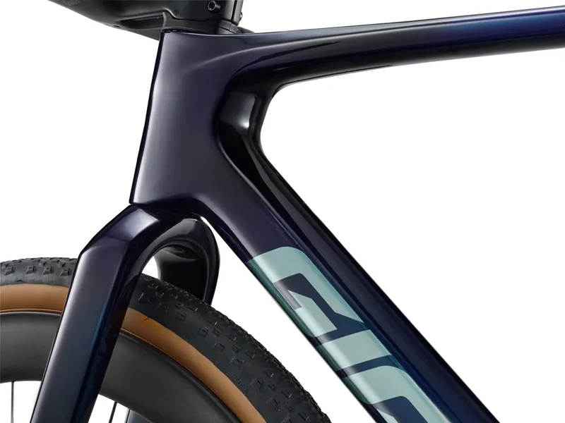 Giant Revolt Advanced SL 2 Gravel Bike in Deep Lagoon-1