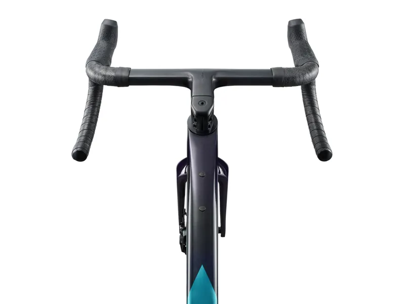 Giant Revolt Advanced SL 2 Gravel Bike in Deep Lagoon-7