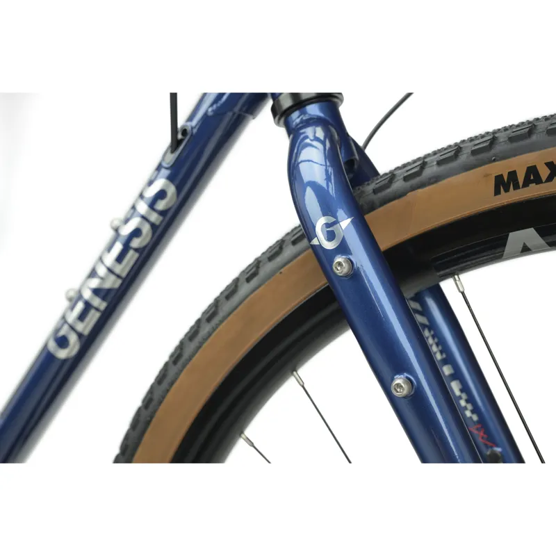 Genesis Croix de Fer 10 FB Gravel Bike in Bloodie Hues Large-8