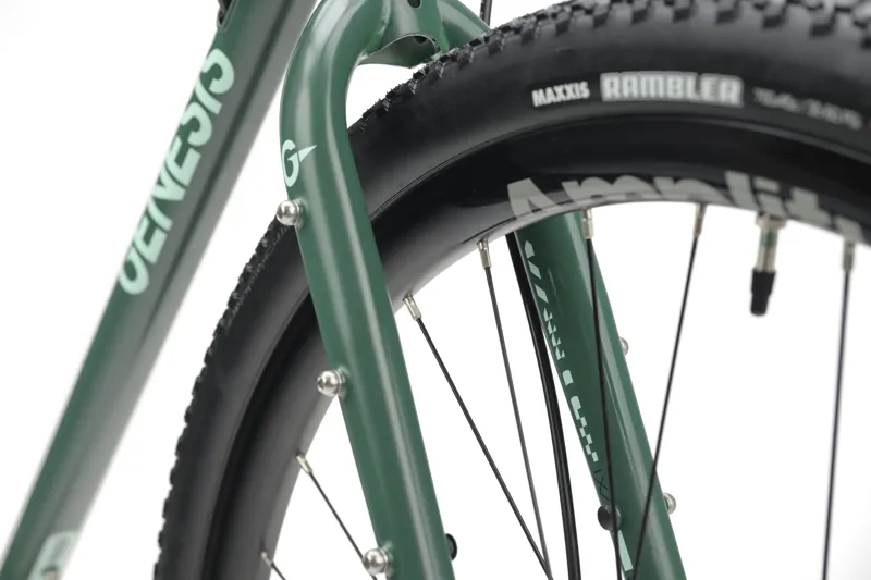 Genesis Croix de Fer 20 725 Gravel Bike in Diana Moss-6