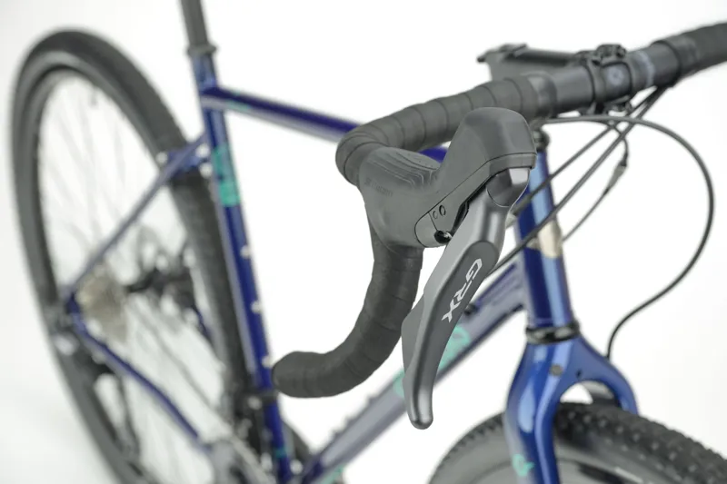 Genesis Croix De Fer 50 Gravel Bike in Bludacris Medium-4