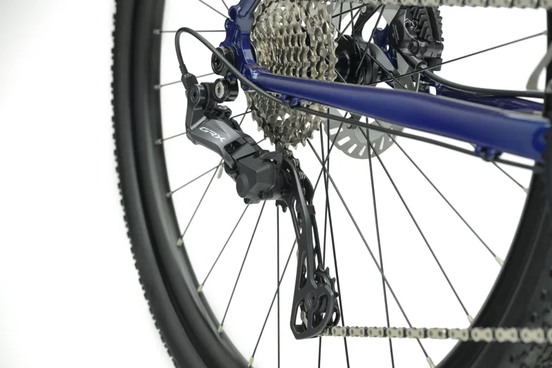 Genesis Croix De Fer 50 Gravel Bike in Bludacris Medium-7