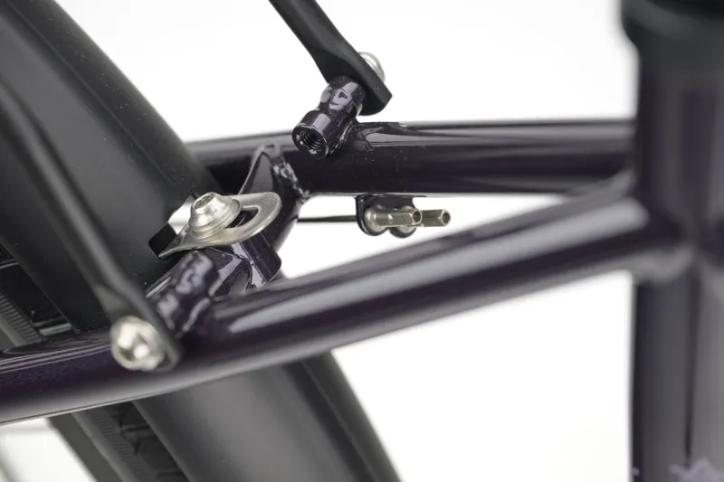 Genesis Tour de Fer 30 in Deep Nurple Small-9