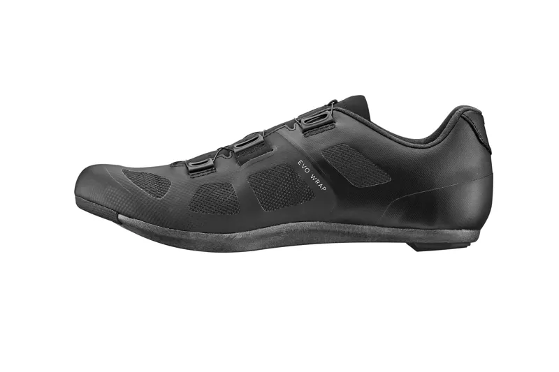 Giant Surge 1 Shoes in Matte Black-2