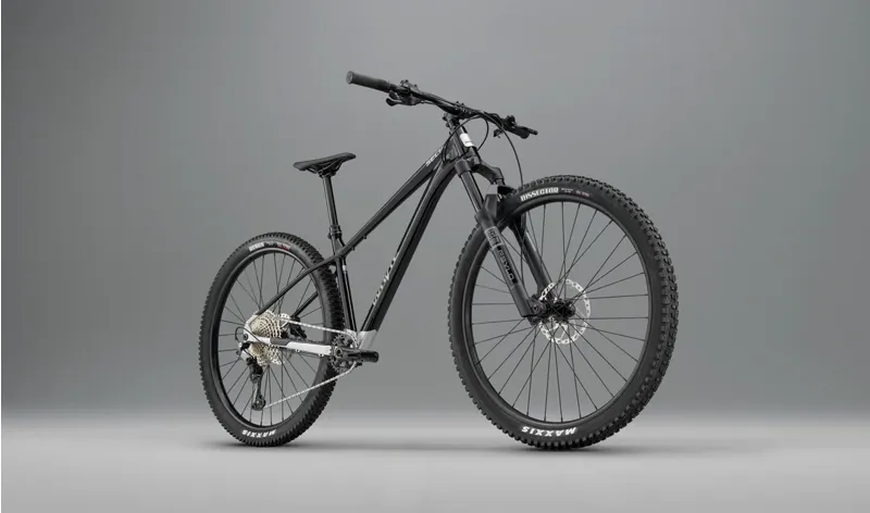 Whyte Secta RS Hardtail Mountain Bike in Black-1