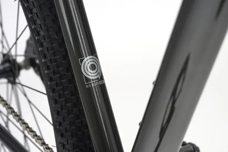 Ridgeback MX27.5 Kids Bike in Goland Graphite-3