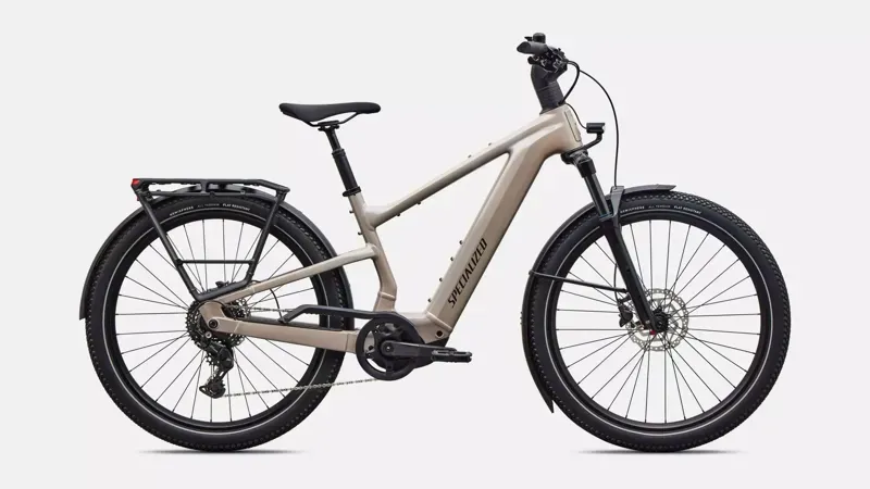 Specialized Turbo Vado 3 4.0 Electric Hybrid Bike in Sandstone/Smoke
