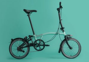 b18-brompton-black-edition-folding-bikeBlue-.jpg