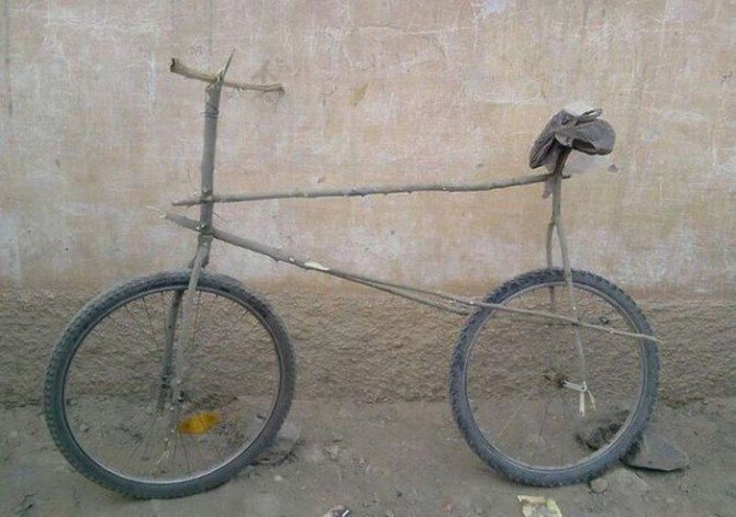 russia-love-2-crap-bike.jpg